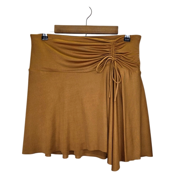 Free People Dresses & Skirts - Free People Who's That Mini Skirt (L)